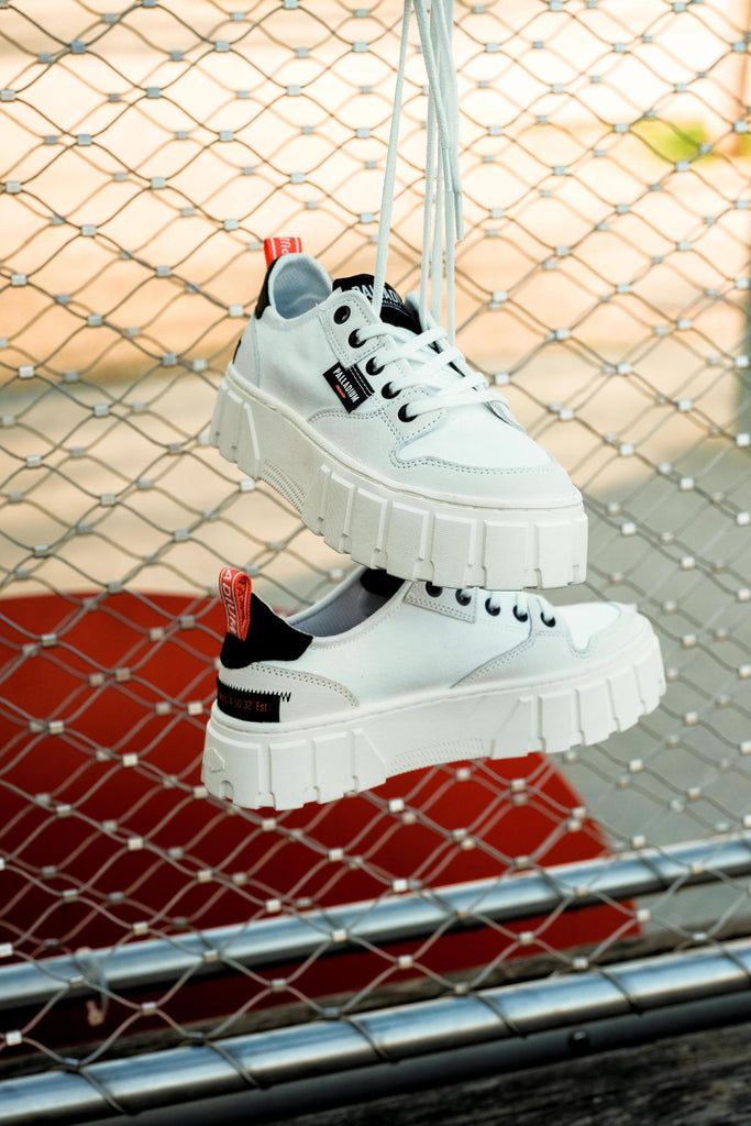 White Women Palladium Pallatower Lo Sneakers | WHQTML-287